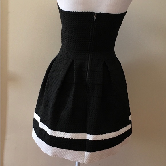 Sans Souci strapless mini dress - Picture 4 of 5